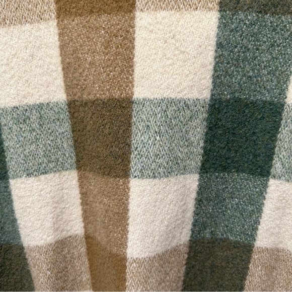 Vintage Amana Woolen Plaid Shacket - Picture 7 of 10